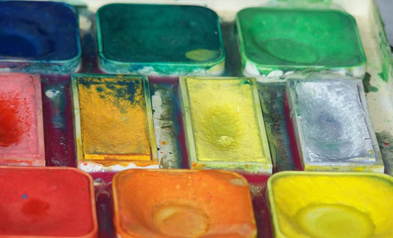 paint brushes and color palette
