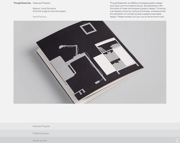 21 Examples of Black, White & Grey Usage in Web Design 21 Examples of Black, White & Grey Usage in Web Design