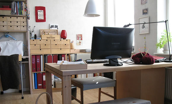 freelancers workspace office featured image
